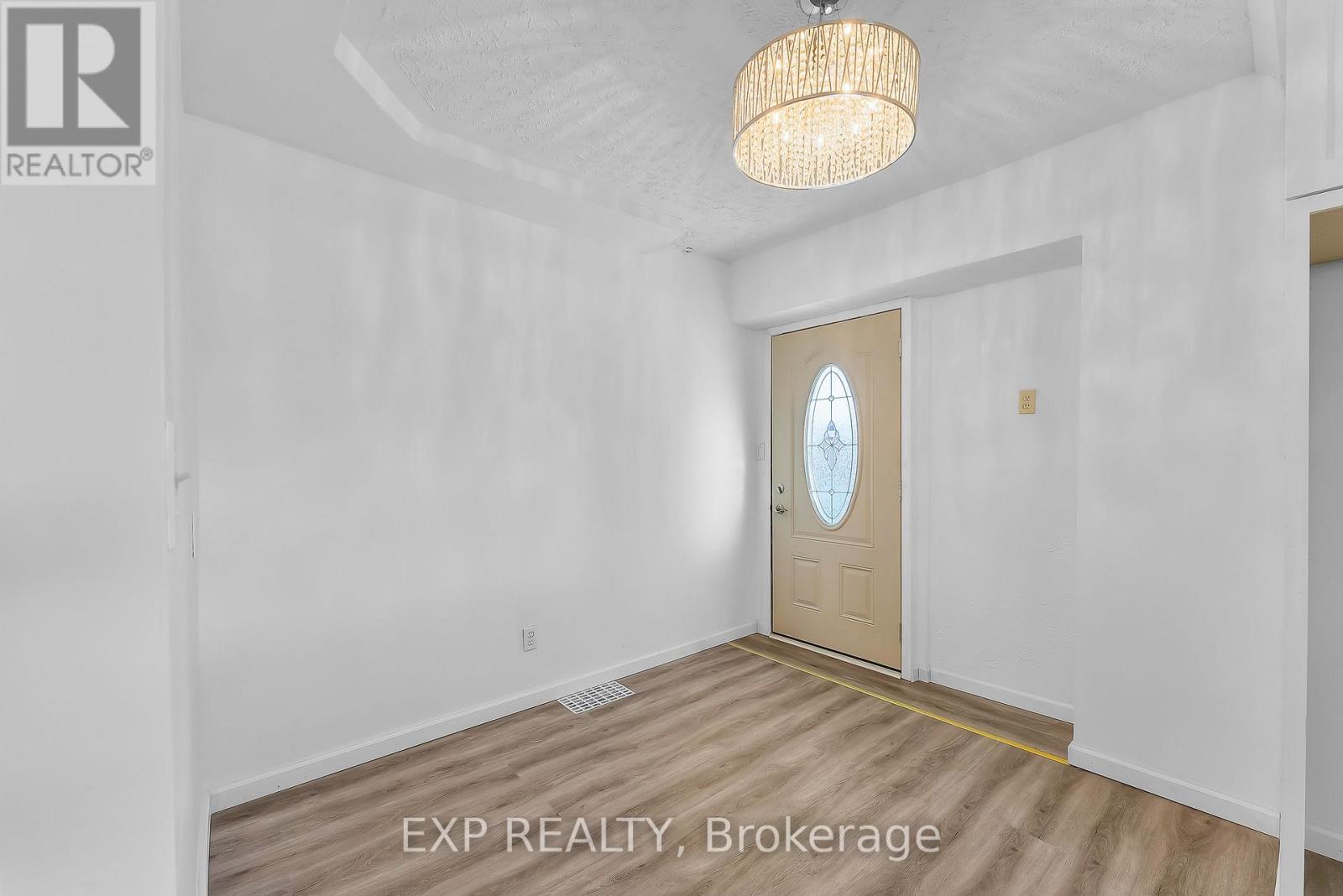5932 Carlton Avenue, Niagara Falls, Ontario  L2G 5J5 - Photo 12 - X13452796