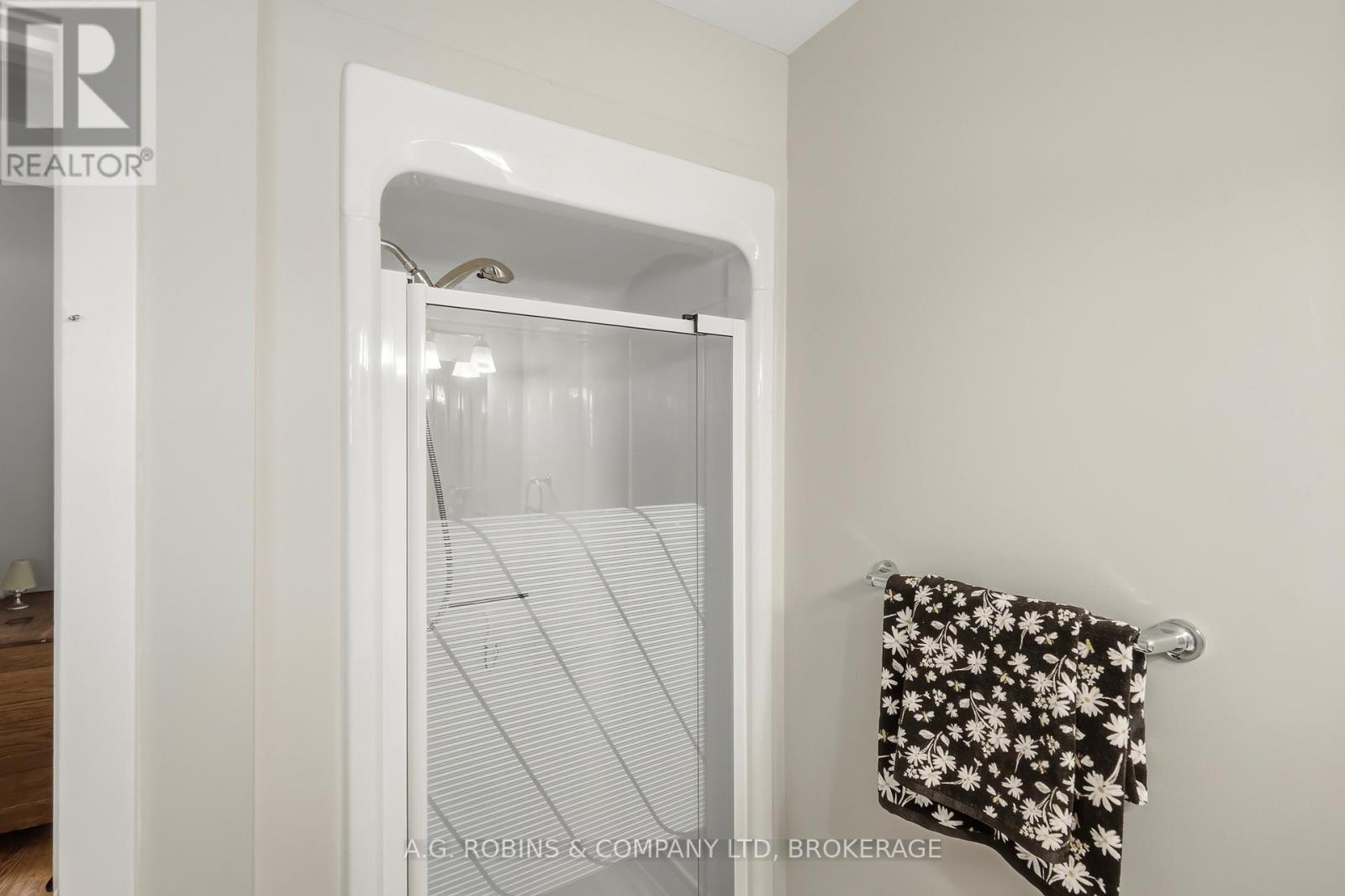 11803 Lakeshore Road, Wainfleet, Ontario  L0S 1V0 - Photo 28 - X13449468