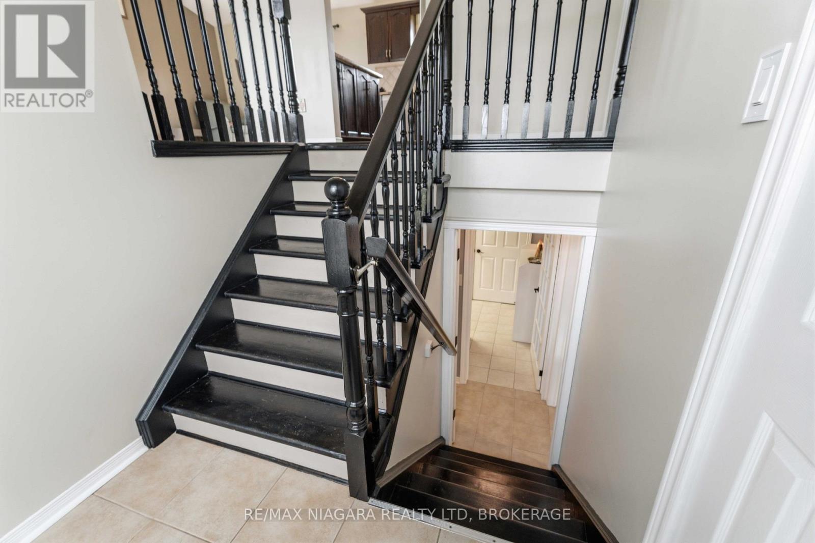 661 Carl Road, Thorold, Ontario  L0S 1K0 - Photo 19 - X13454338