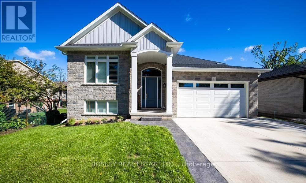1 Hurricane Road, Pelham, Ontario  L0S 1E3 - Photo 1 - X13454684