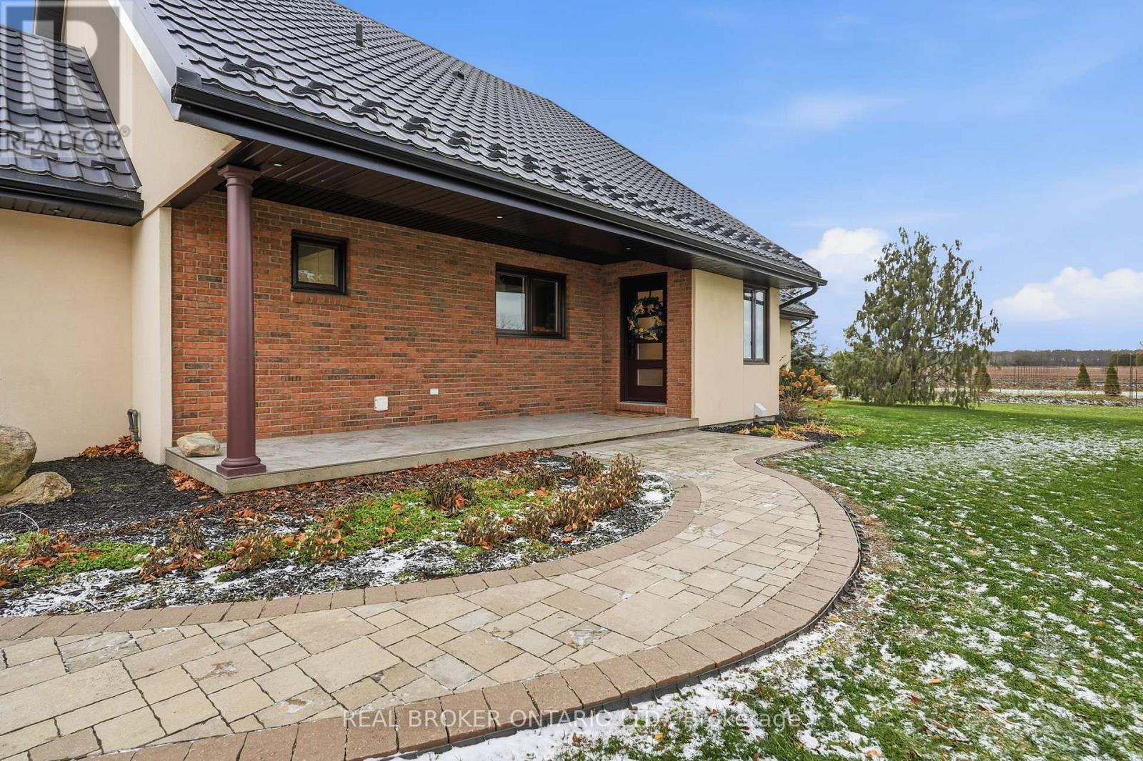 823 6 Line, Niagara-On-The-Lake, Ontario  L0S 1J0 - Photo 31 - X13457102