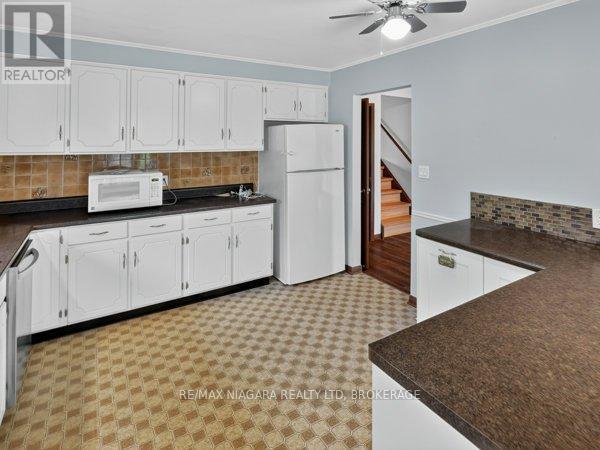 34 Crestcombe Road, St. Catharines, Ontario  L2S 2J4 - Photo 5 - X13459954