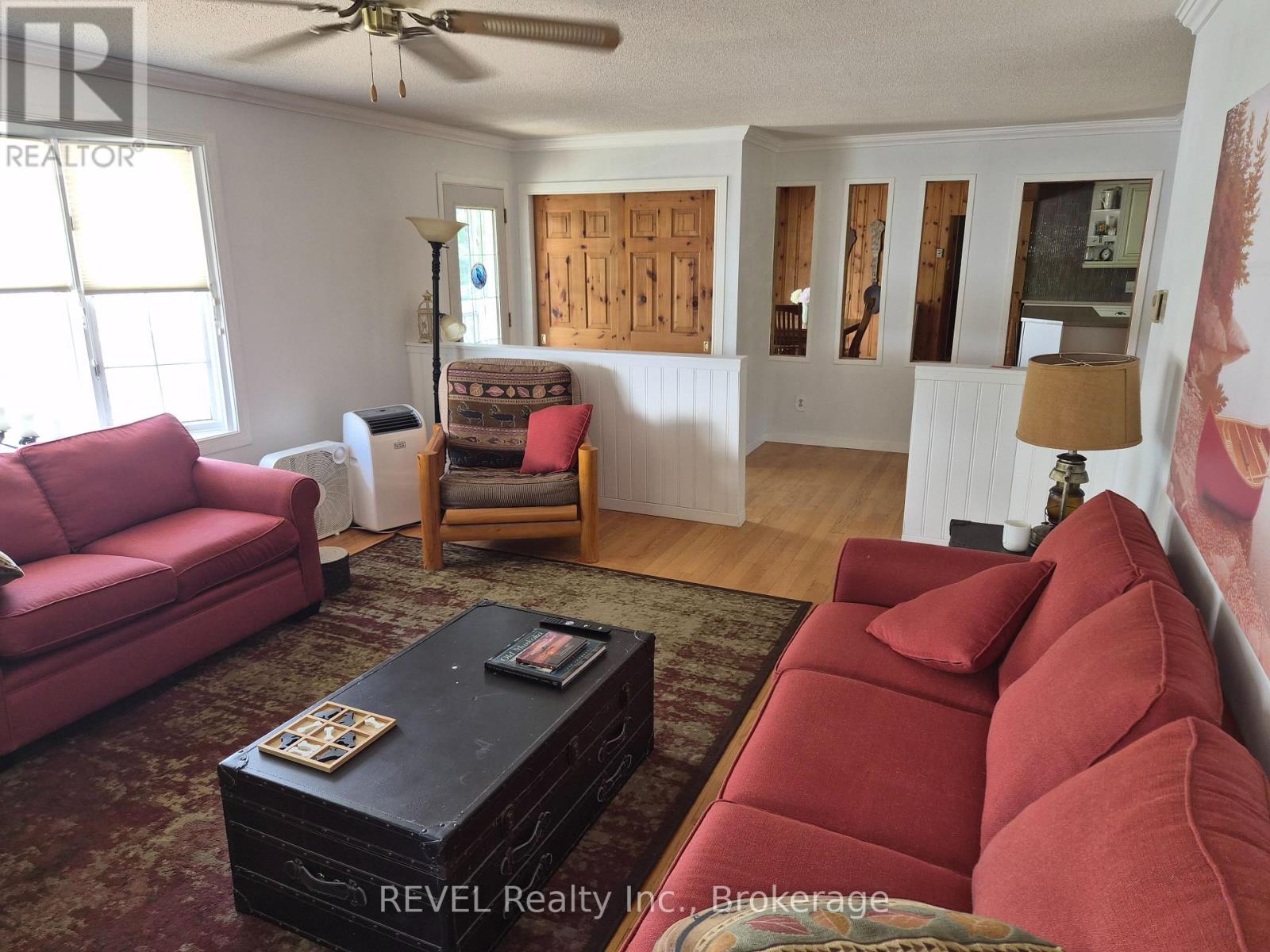 1031 Butterfly Road, Muskoka Lakes, Ontario  P0C 1A0 - Photo 14 - X13460074