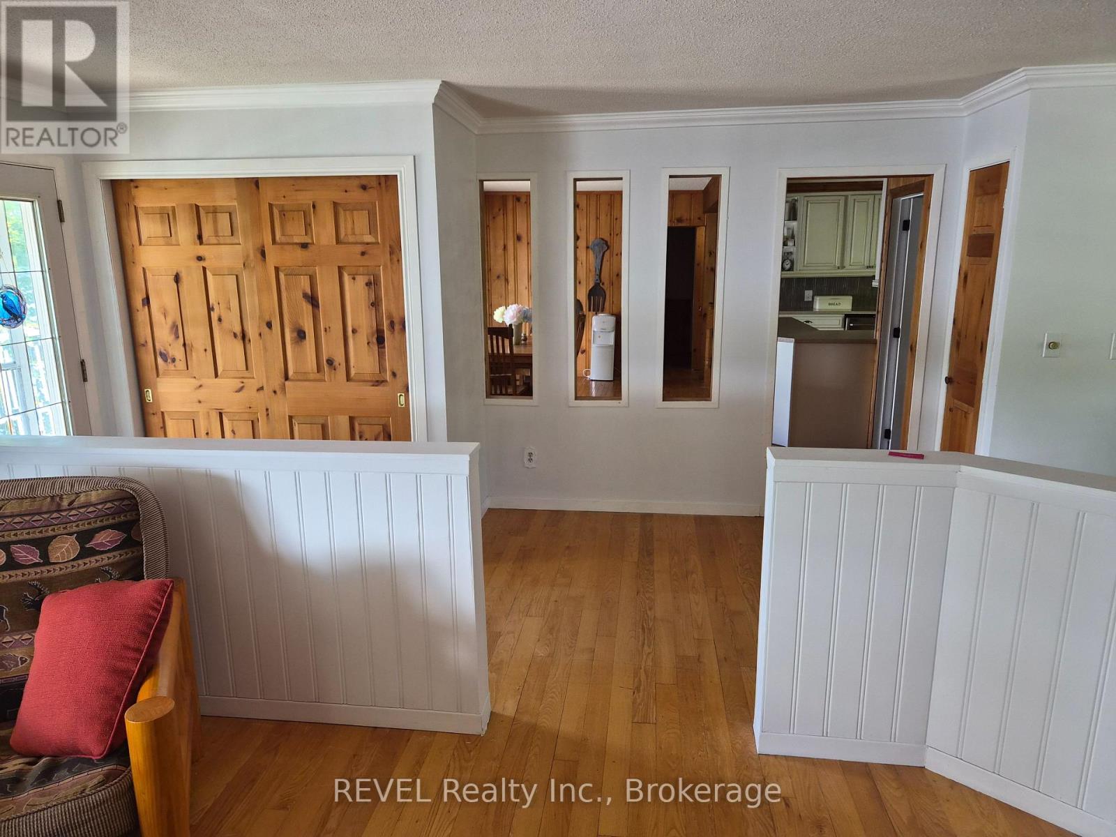 1031 Butterfly Road, Muskoka Lakes, Ontario  P0C 1A0 - Photo 16 - X13460074