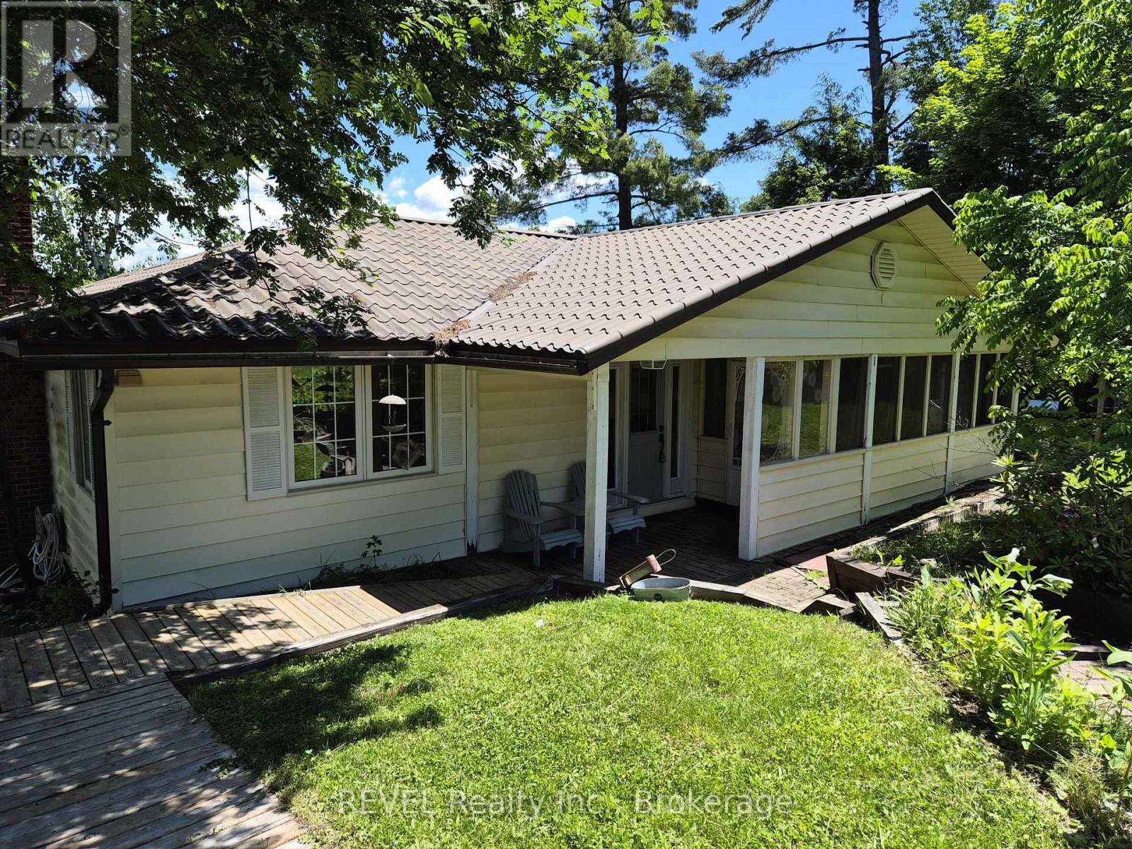 1031 Butterfly Road, Muskoka Lakes, Ontario  P0C 1A0 - Photo 38 - X13460074