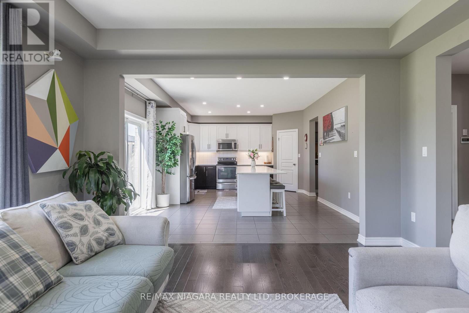 6212 Sam Iorfida Drive, Niagara Falls, Ontario  L2G 0C9 - Photo 12 - X13461688