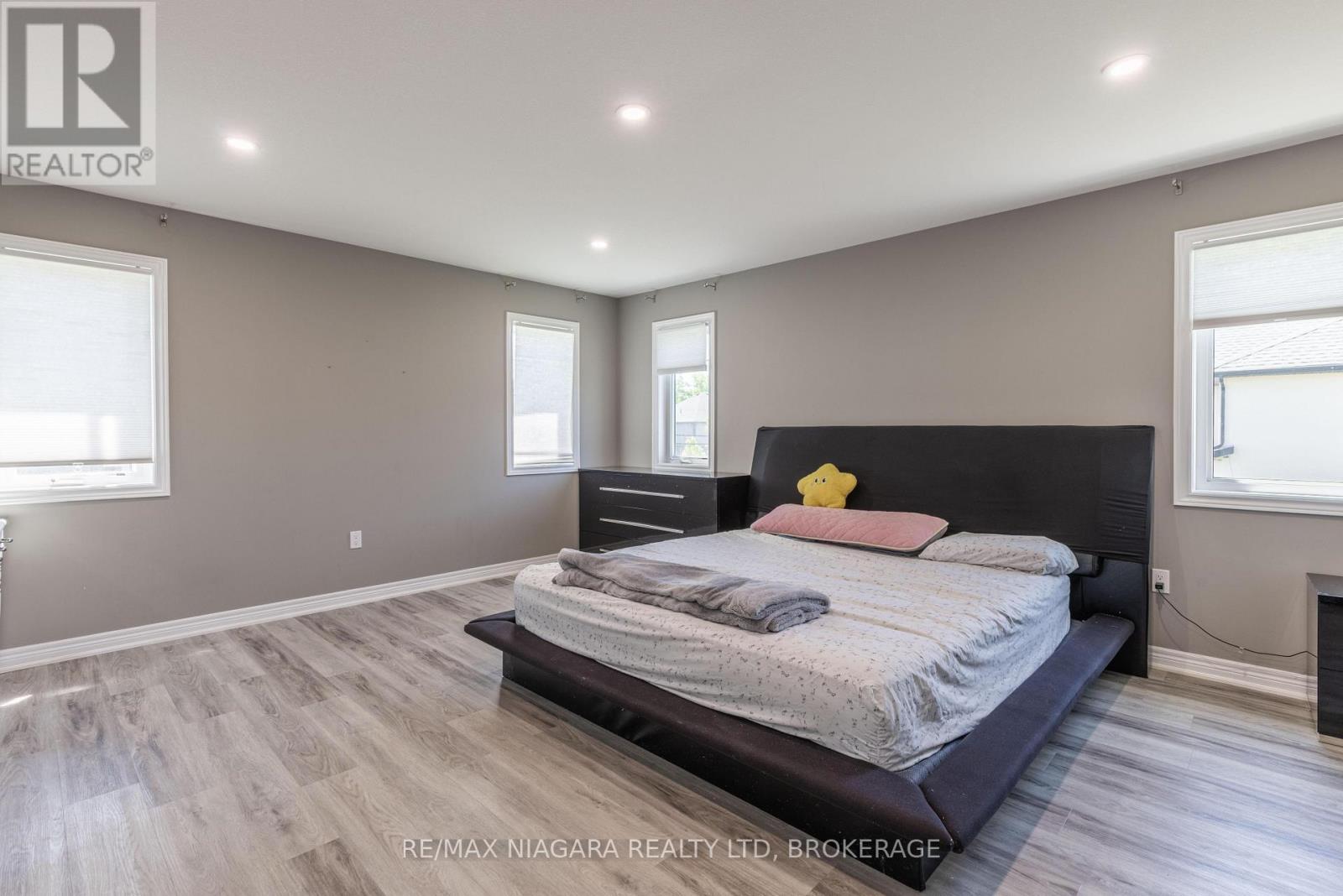 6212 Sam Iorfida Drive, Niagara Falls, Ontario  L2G 0C9 - Photo 19 - X13461688
