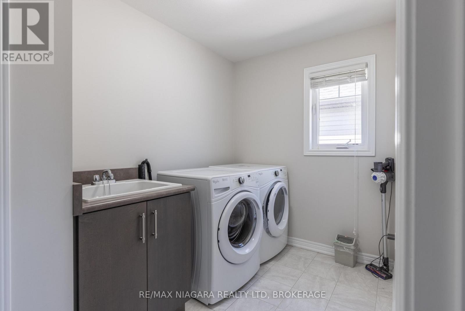 6212 Sam Iorfida Drive, Niagara Falls, Ontario  L2G 0C9 - Photo 28 - X13461688