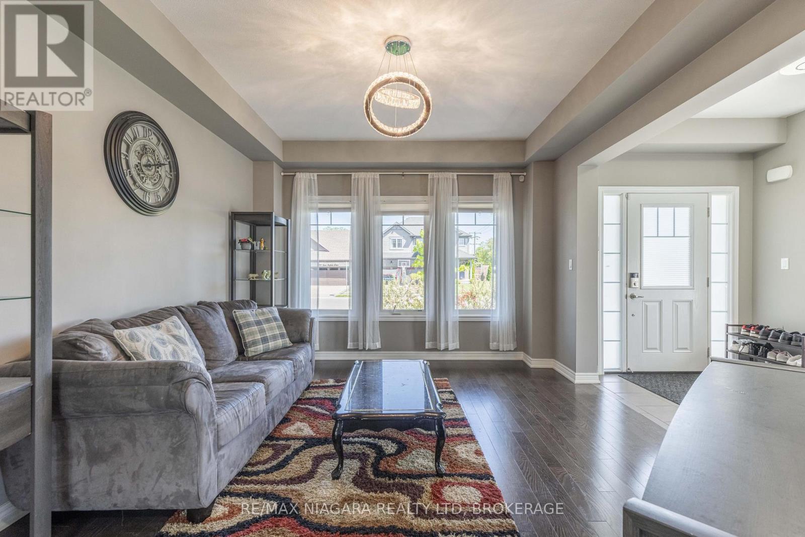 6212 Sam Iorfida Drive, Niagara Falls, Ontario  L2G 0C9 - Photo 8 - X13461688