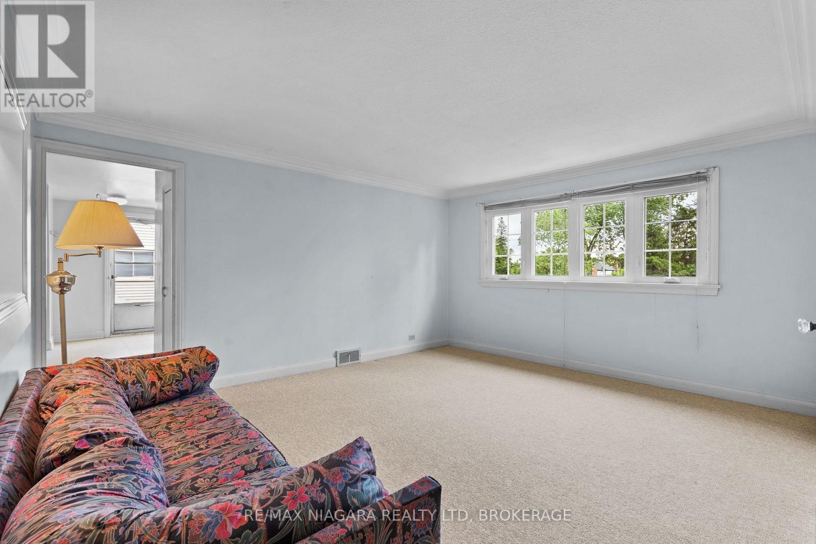 97 Glenridge Avenue, St. Catharines, Ontario  L2R 4X4 - Photo 21 - X13463976