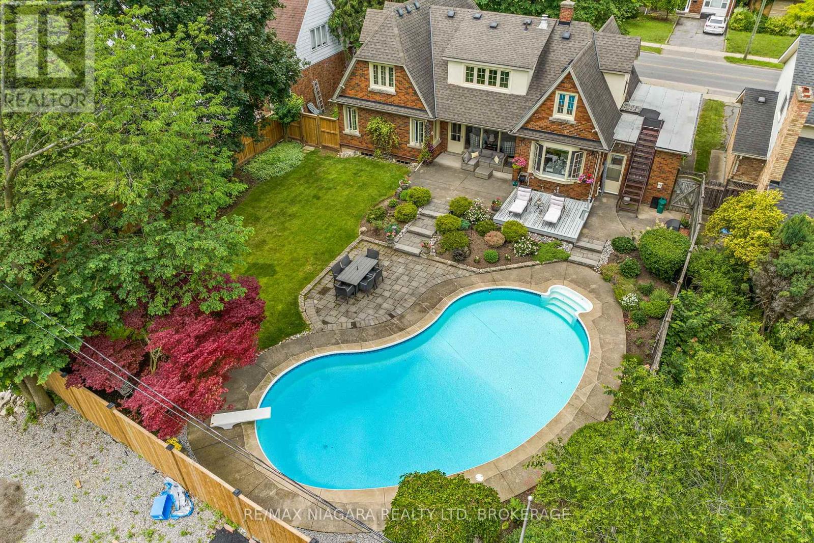 97 Glenridge Avenue, St. Catharines, Ontario  L2R 4X4 - Photo 40 - X13463976