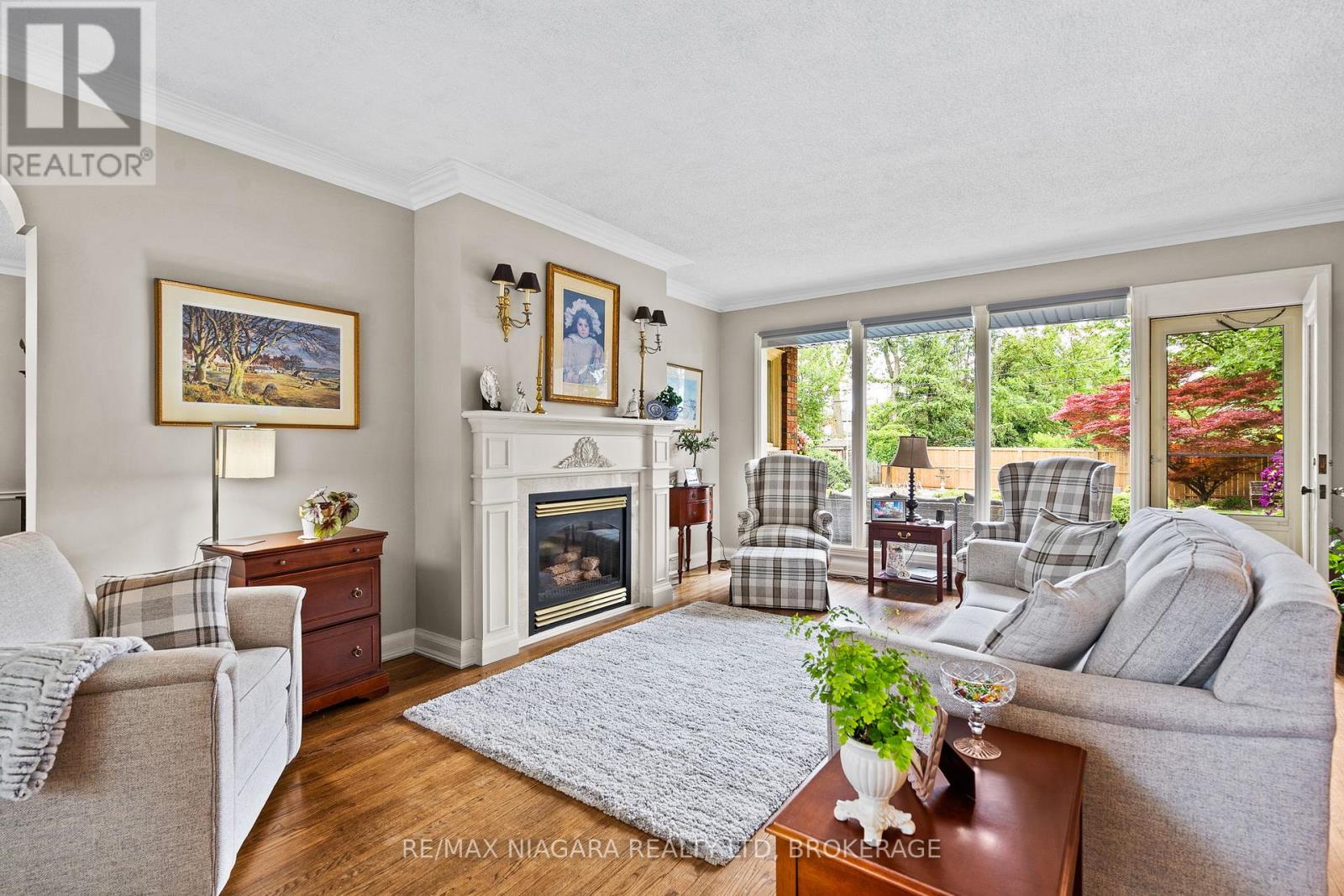 97 Glenridge Avenue, St. Catharines, Ontario  L2R 4X4 - Photo 6 - X13463976