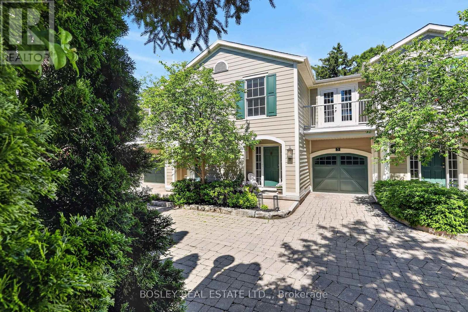 5-175 Queen Street, Niagara-On-The-Lake, Ontario  L0S 1J0 - Photo 1 - X13464028