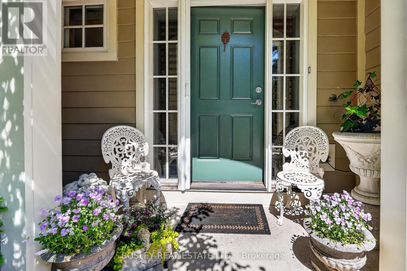 5-175 Queen Street, Niagara-On-The-Lake, Ontario  L0S 1J0 - Photo 2 - X13464028