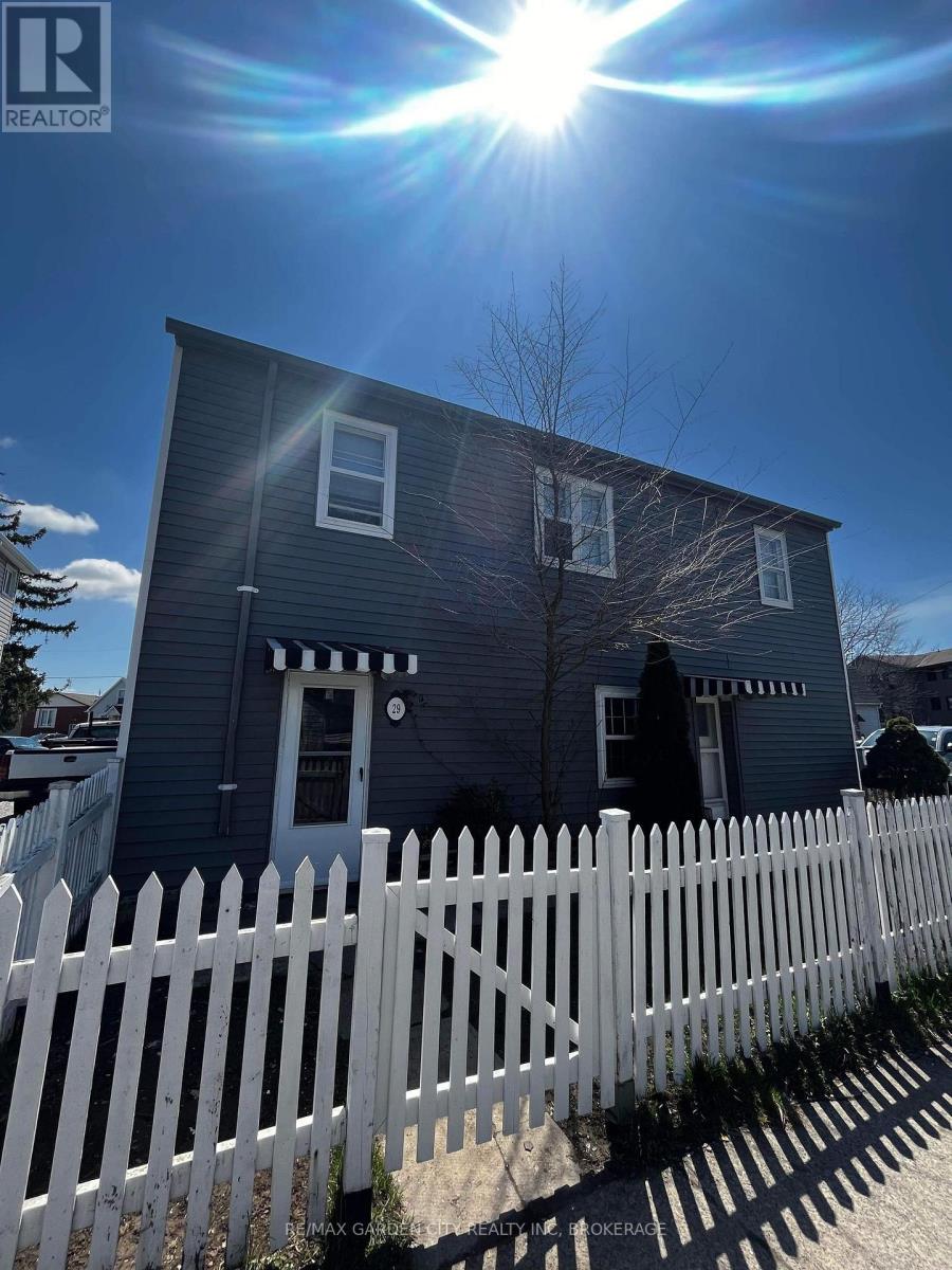 Unit #1 - 29 Rykert Street S, St. Catharines, Ontario  L2S 1Y8 - Photo 1 - X13464196