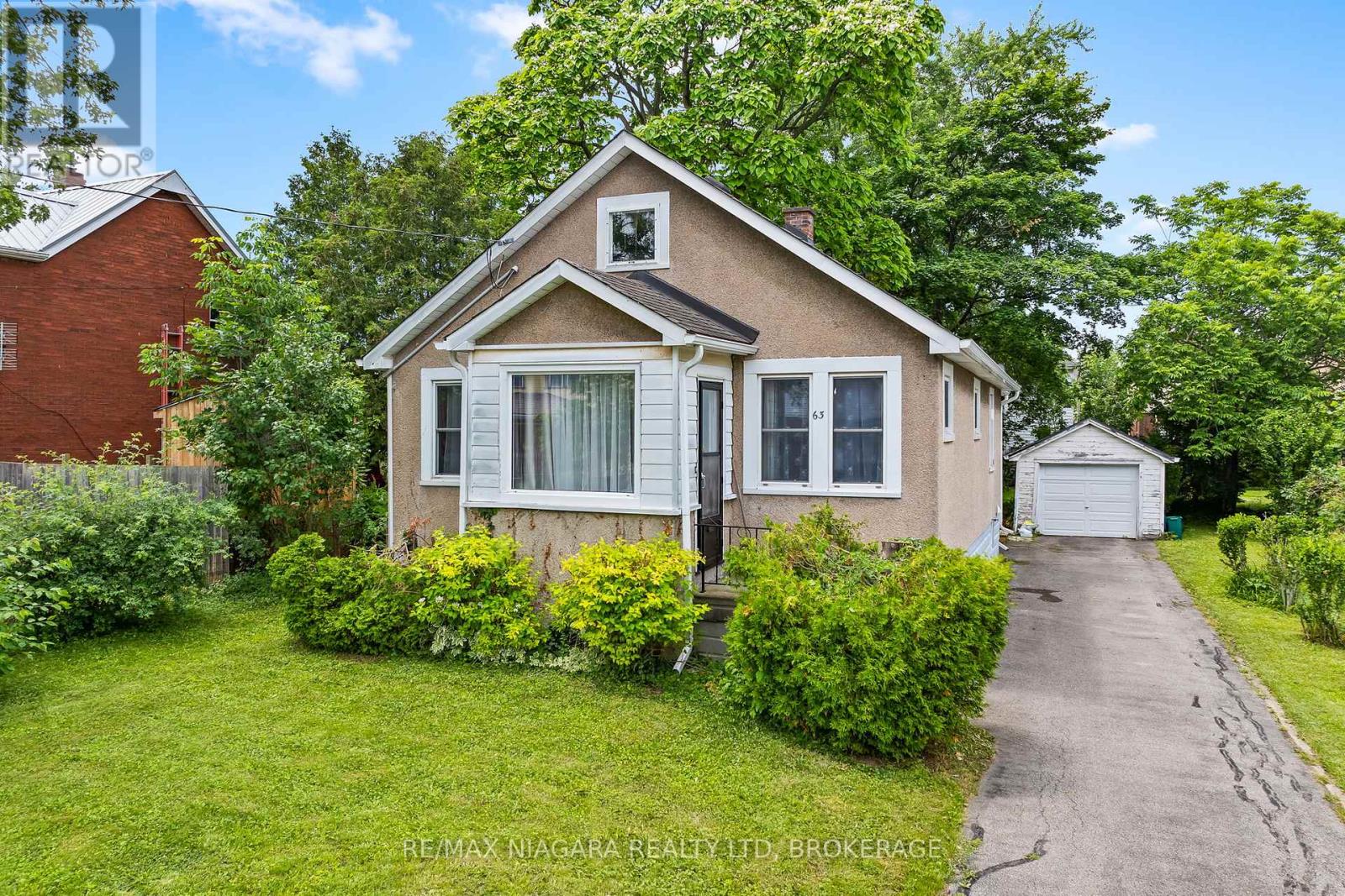 63 Wilton Avenue, Welland, Ontario  L3C 1Z8 - Photo 1 - X13464208