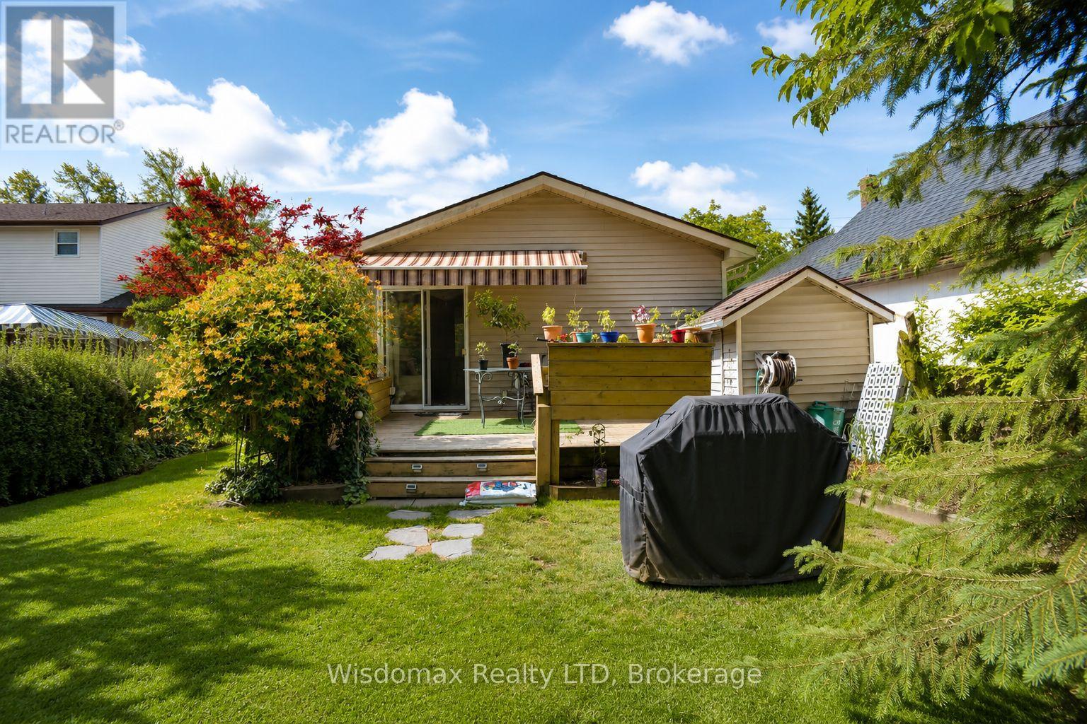 10 Rose Avenue, Thorold, Ontario  L2V 3C3 - Photo 31 - X13465326