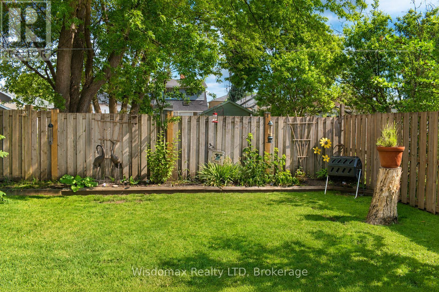 10 Rose Avenue, Thorold, Ontario  L2V 3C3 - Photo 34 - X13465326