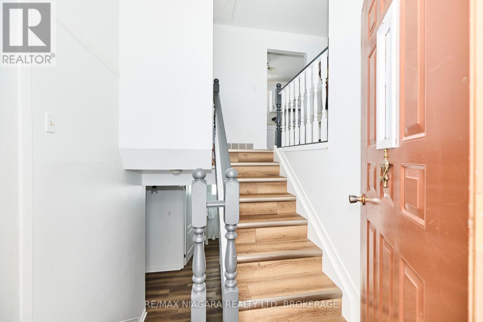 384 Dovercourt Road, Fort Erie, Ontario  L0S 1B0 - Photo 4 - X13465734