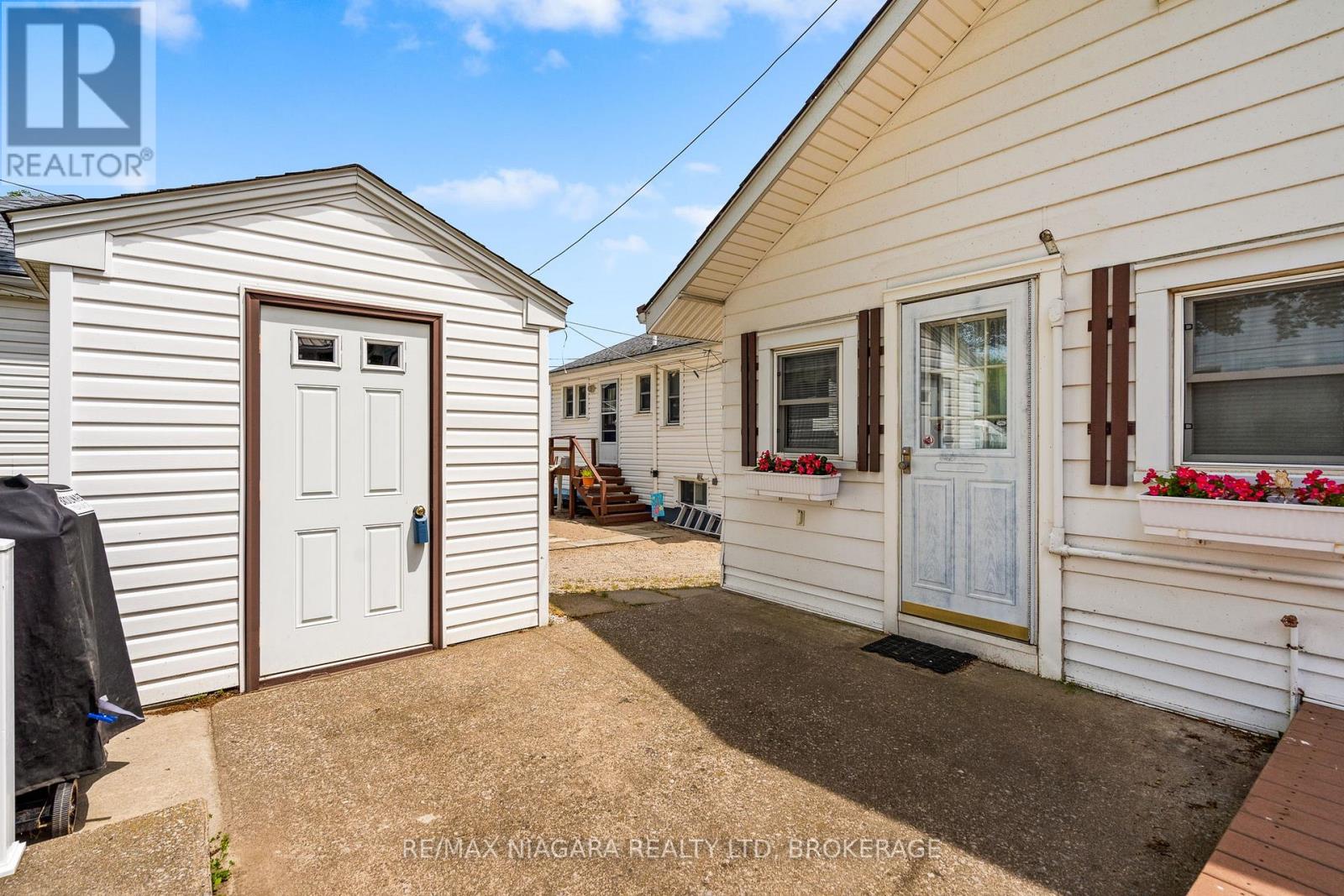 12893 Old Lakeshore Road, Wainfleet, Ontario  L0S 1V0 - Photo 9 - X13465778