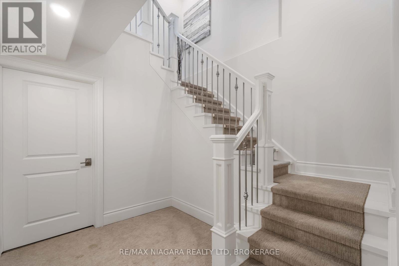 15 Arbourvale Common Road, St. Catharines, Ontario  L2T 3B7 - Photo 28 - X13467316