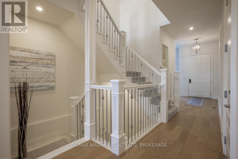 15 Arbourvale Common Road, St. Catharines, Ontario  L2T 3B7 - Photo 7 - X13467316