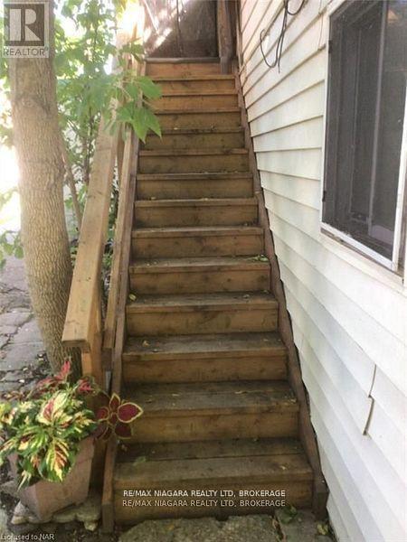 4541 Crysler Avenue, Niagara Falls, Ontario  L2E 3V5 - Photo 7 - X13468006