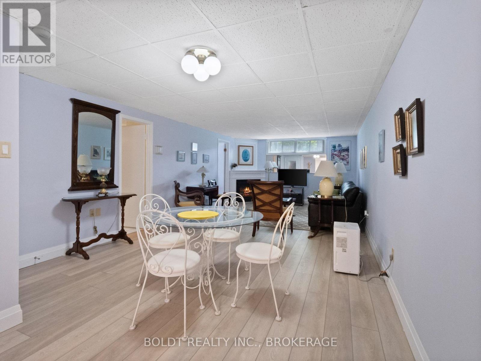 Lower - 2 Kenworth Drive, St. Catharines, Ontario  L2M 4S2 - Photo 6 - X13468146