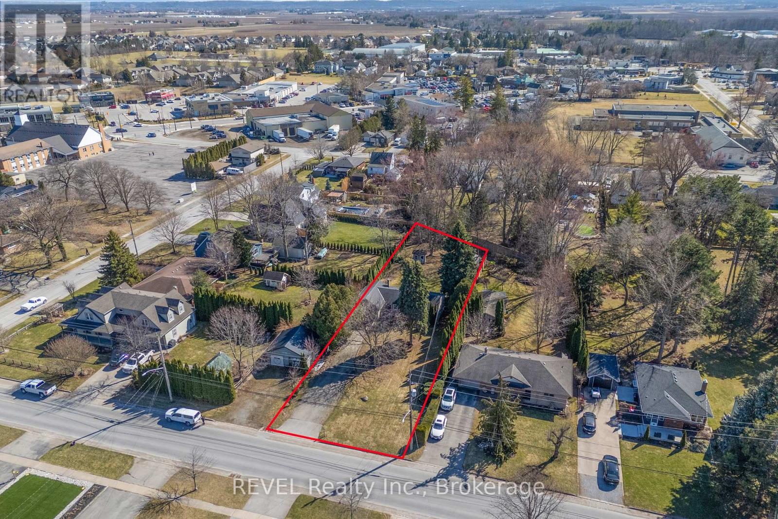639 Penner Street, Niagara-On-The-Lake, Ontario  L0S 1T0 - Photo 33 - X13469296