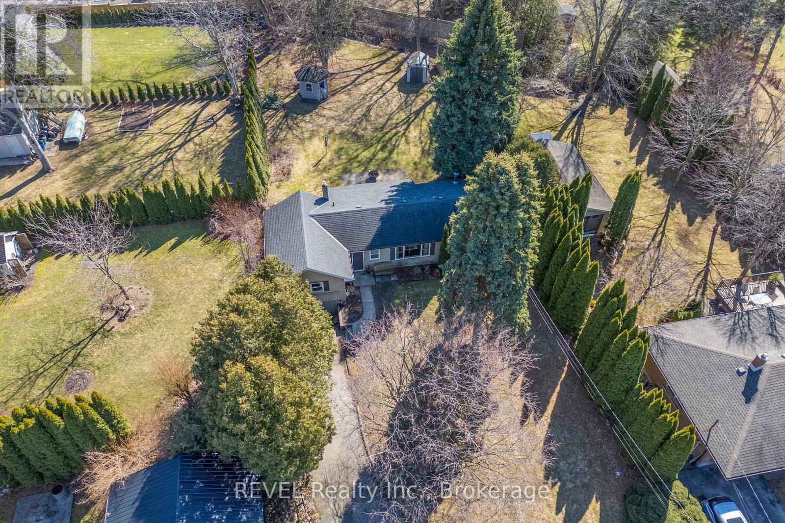 639 Penner Street, Niagara-On-The-Lake, Ontario  L0S 1T0 - Photo 35 - X13469296
