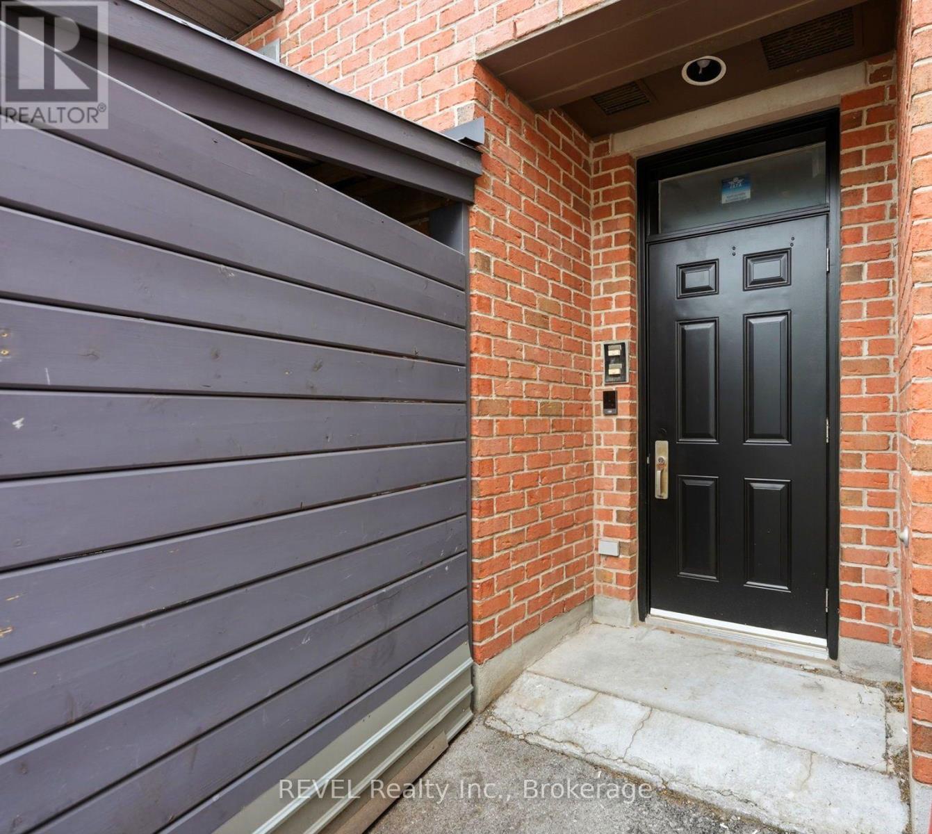 1 - 10 Queen Street, Niagara-On-The-Lake, Ontario  L0S 1J0 - Photo 4 - X13469398