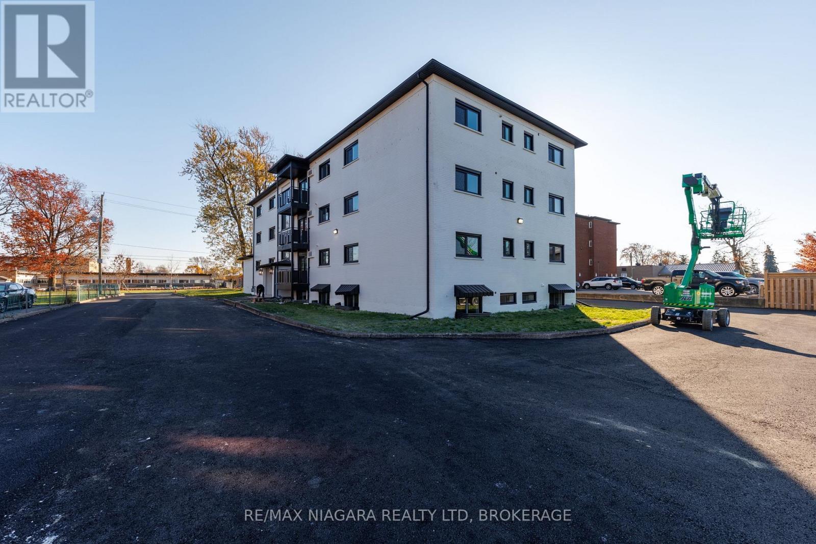 Unit 11 - 141 Plymouth Road, Welland, Ontario  L3B 3C8 - Photo 16 - X13472576