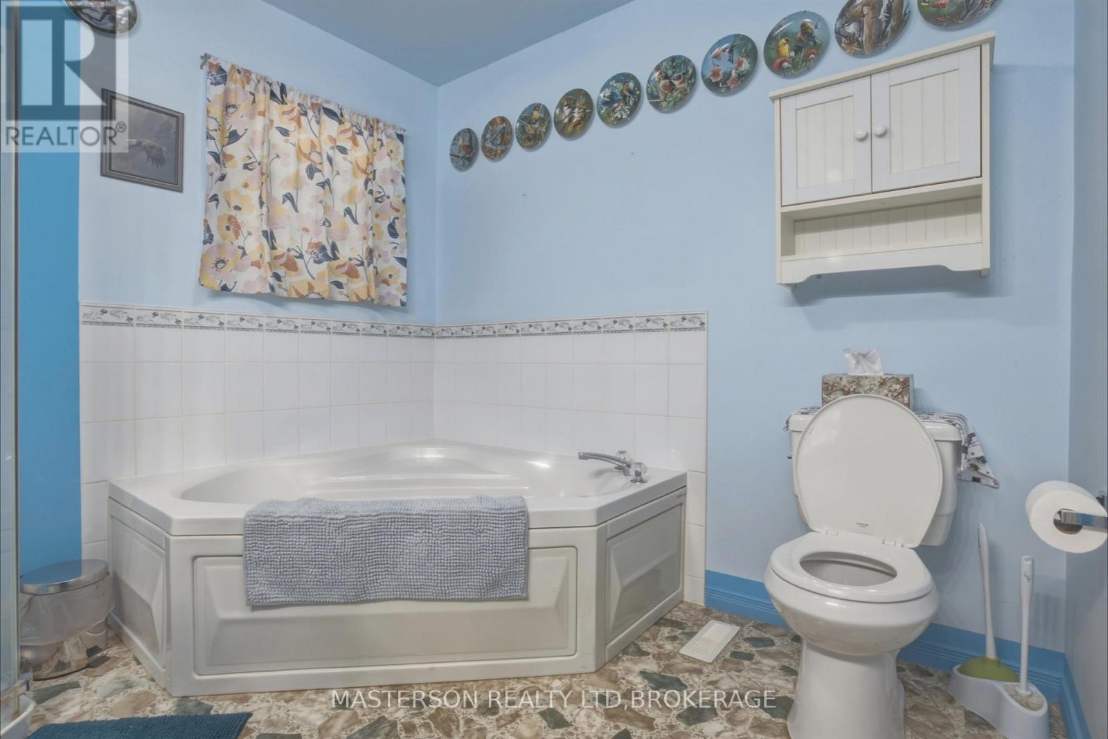 5136 Marshall Road, Niagara Falls, Ontario  L2E 6S6 - Photo 13 - X13466990