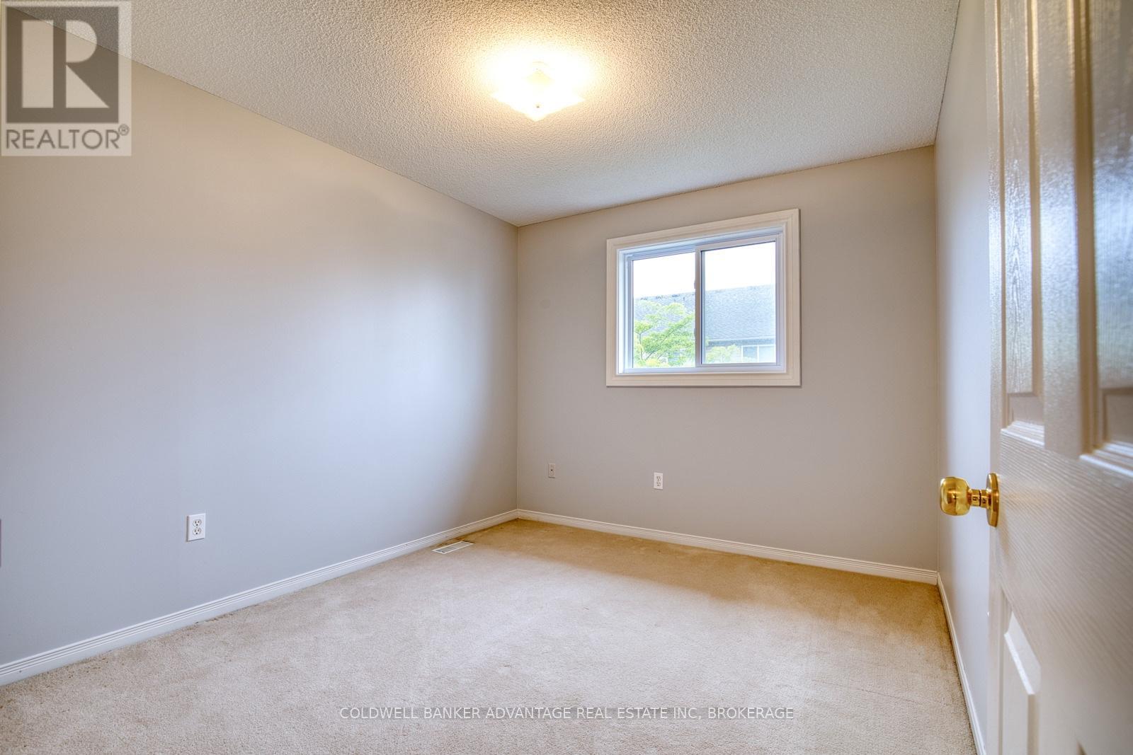 2 - 800 Paramount Drive, Hamilton, Ontario  L8J 3V8 - Photo 22 - X13472900