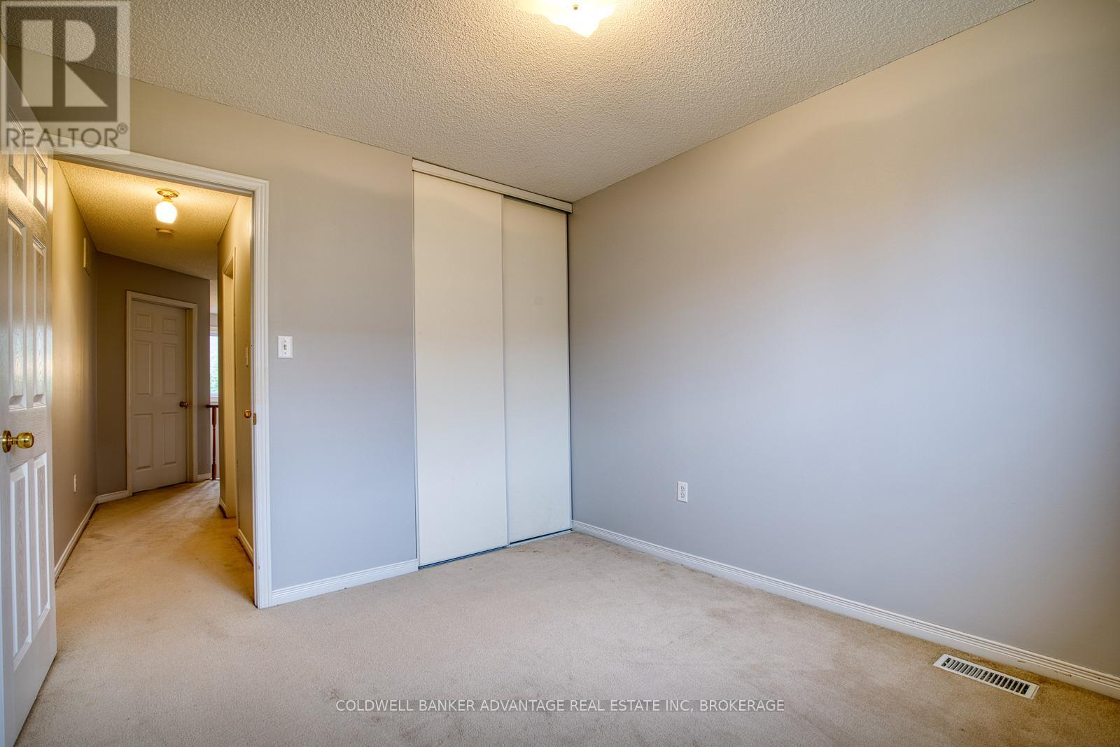 2 - 800 Paramount Drive, Hamilton, Ontario  L8J 3V8 - Photo 23 - X13472900