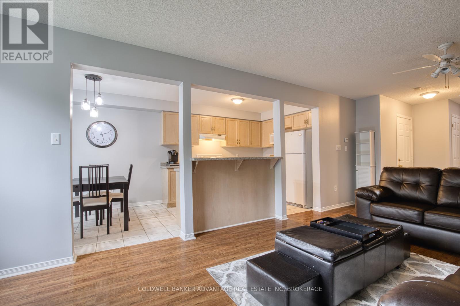 2 - 800 Paramount Drive, Hamilton, Ontario  L8J 3V8 - Photo 8 - X13472900