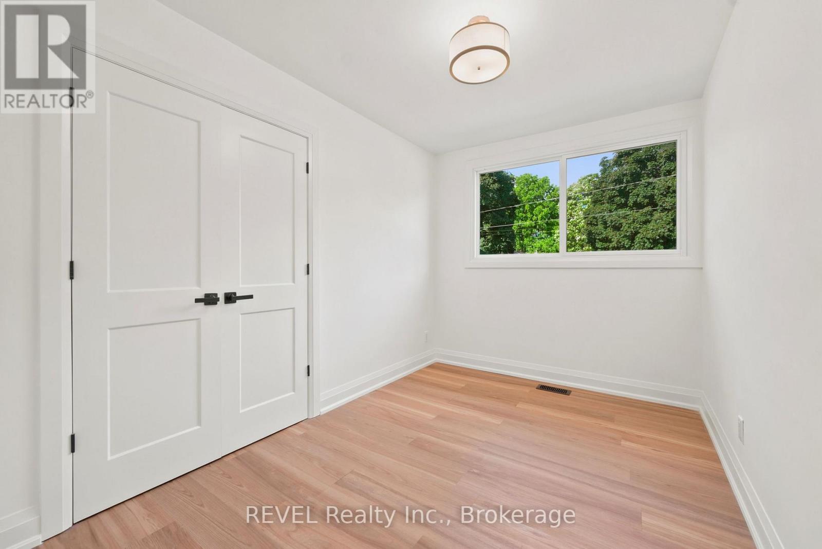 72 Prince Charles Drive, St. Catharines, Ontario  L2N 3Z1 - Photo 14 - X13473058