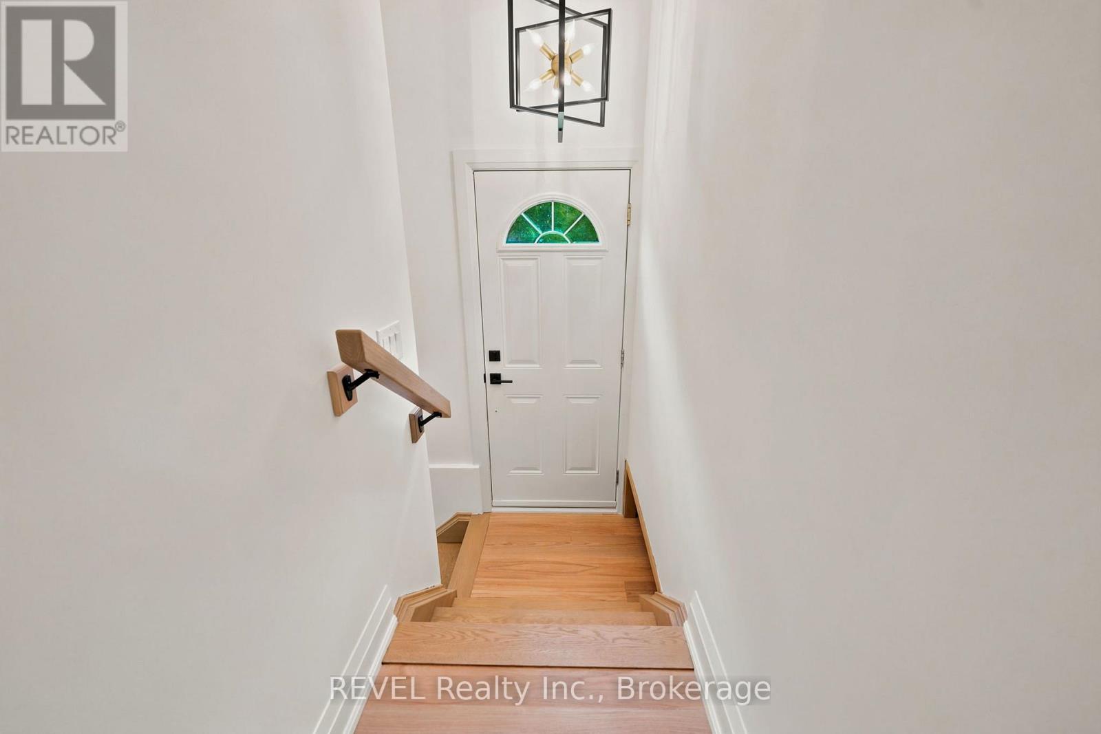 72 Prince Charles Drive, St. Catharines, Ontario  L2N 3Z1 - Photo 17 - X13473058