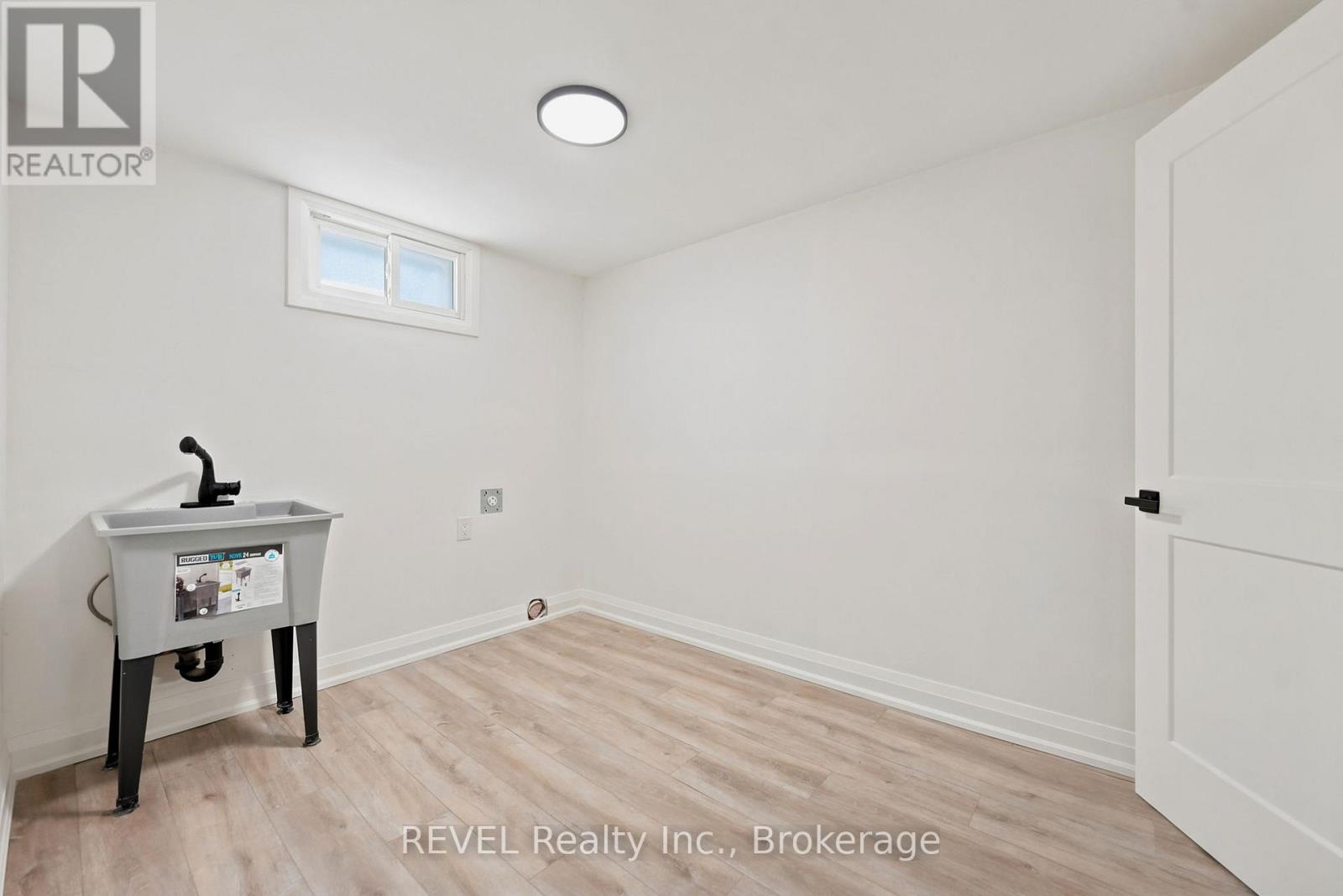 72 Prince Charles Drive, St. Catharines, Ontario  L2N 3Z1 - Photo 22 - X13473058