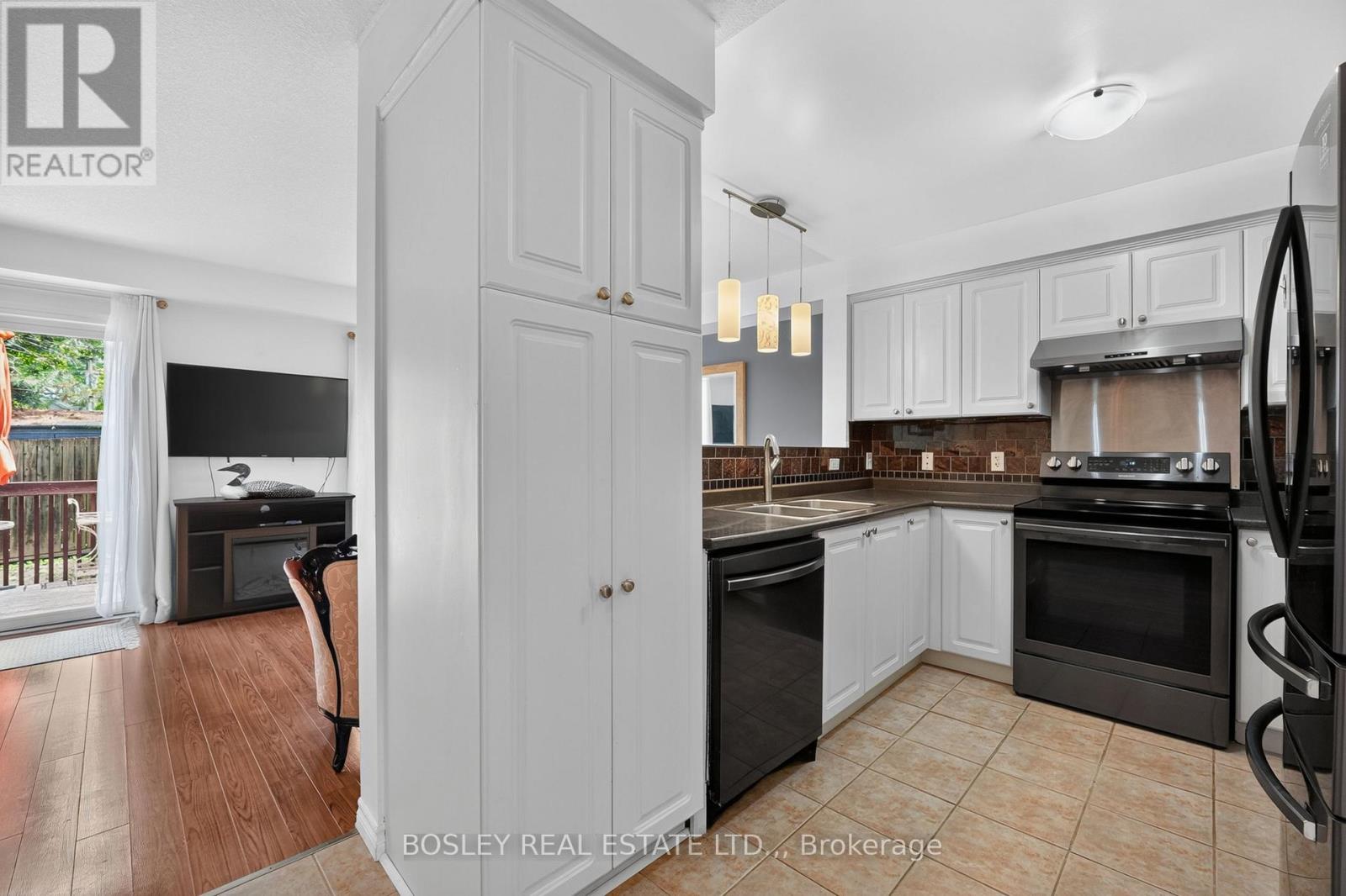 10 - 6263 Valley Way, Niagara Falls, Ontario  L2E 0A1 - Photo 10 - X13475008