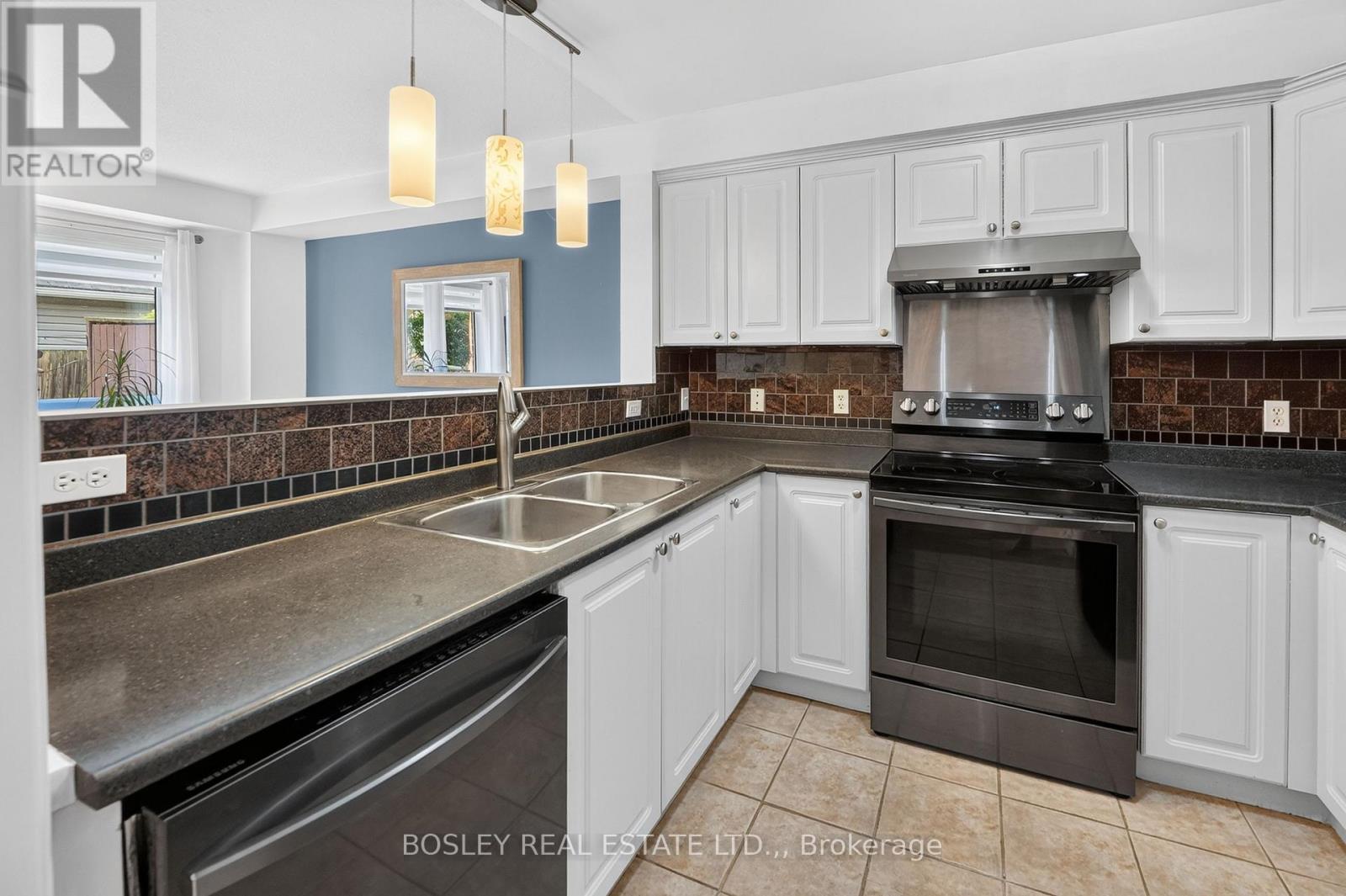10 - 6263 Valley Way, Niagara Falls, Ontario  L2E 0A1 - Photo 11 - X13475008