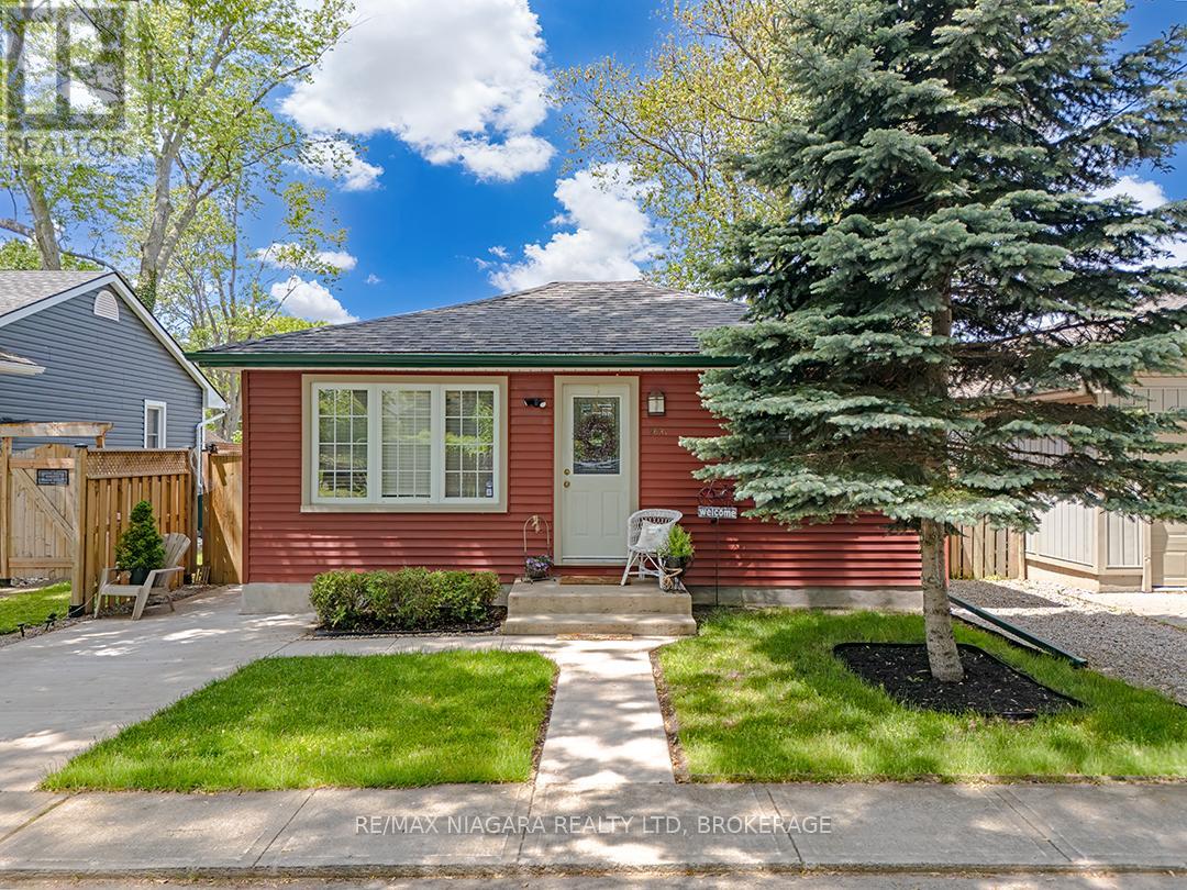 263 Maplewood Avenue, Fort Erie, Ontario  L0S 1B0 - Photo 1 - X13479770