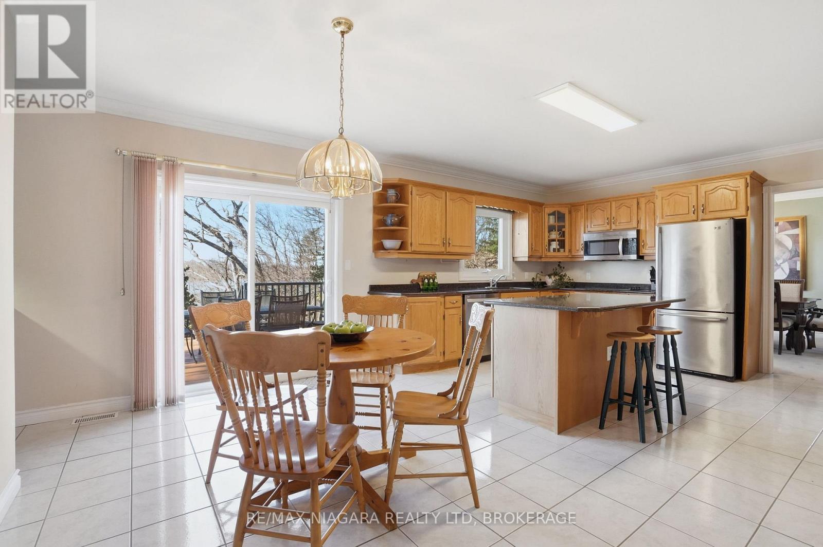 50 Henley Drive, St. Catharines, Ontario  L2N 4A9 - Photo 7 - X13480646