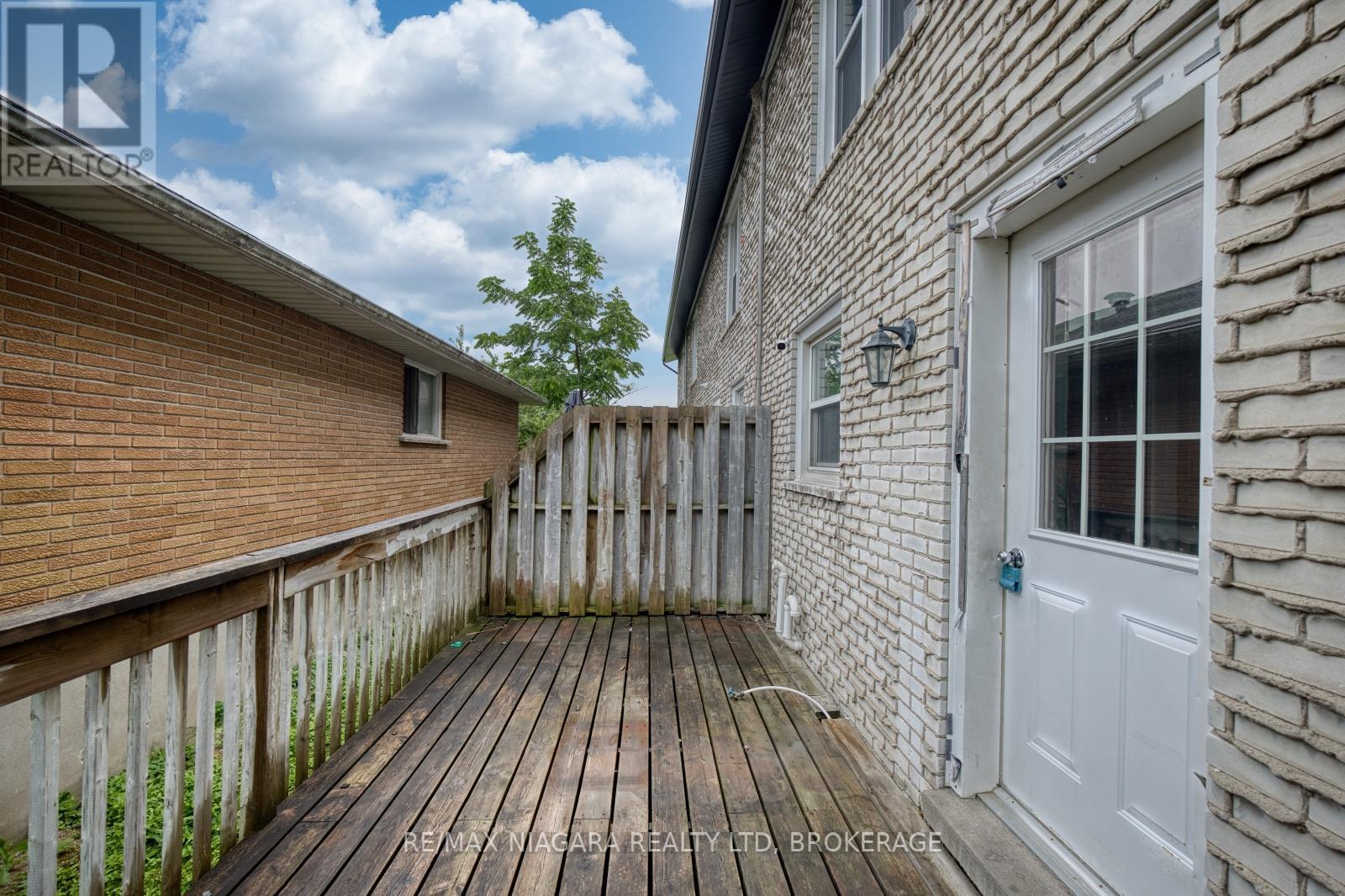 1 - 252 Bertie Street, Fort Erie, Ontario  L2A 1Z6 - Photo 22 - X13480702
