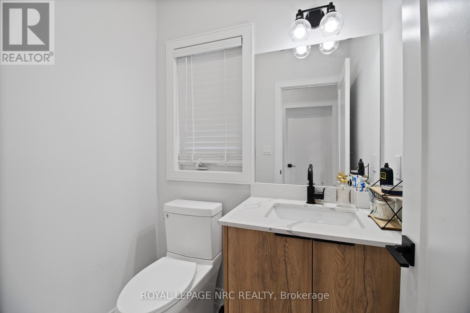 7392 Splendour Drive, Niagara Falls, Ontario  L2H 3V7 - Photo 18 - X13482718