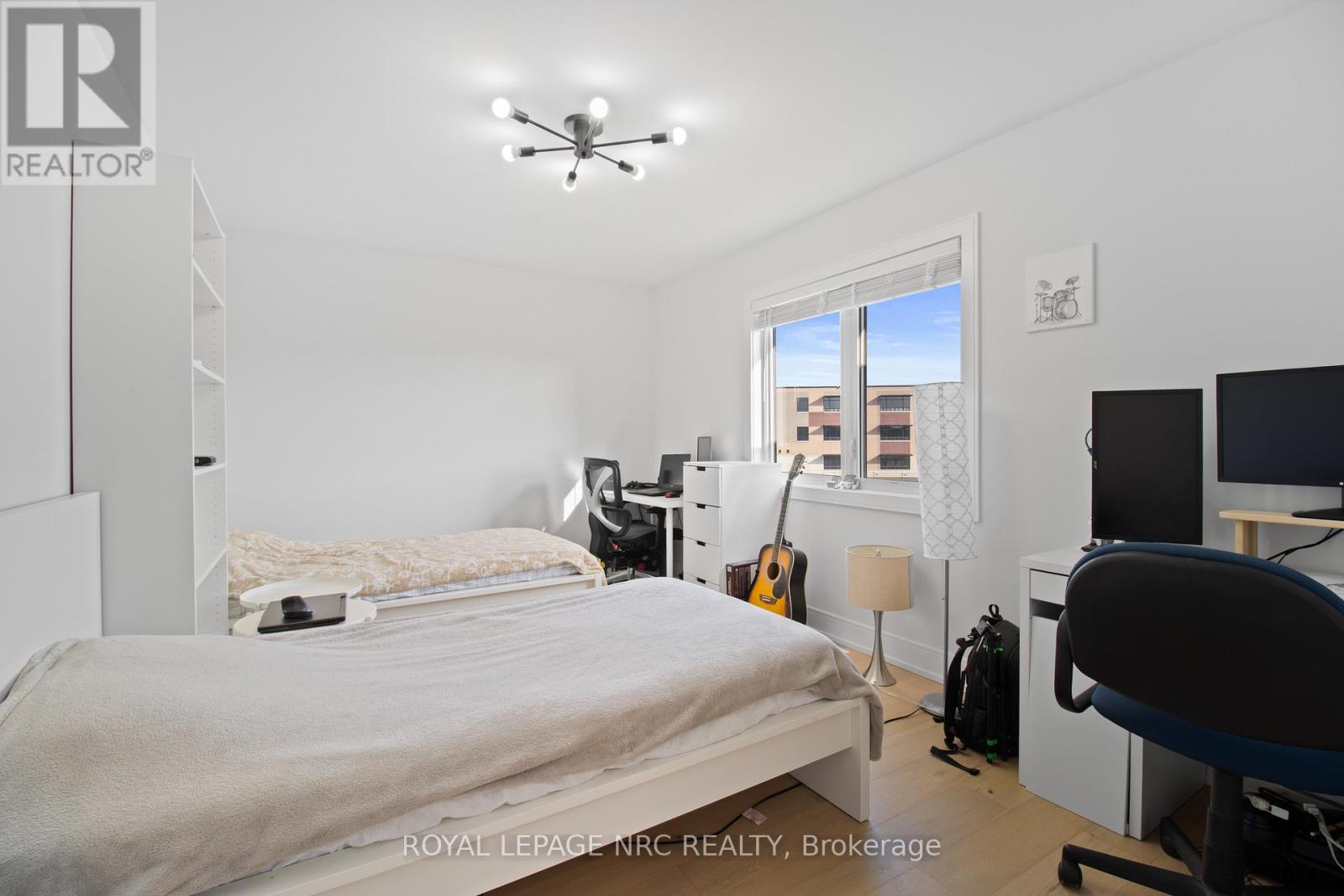 7392 Splendour Drive, Niagara Falls, Ontario  L2H 3V7 - Photo 26 - X13482718