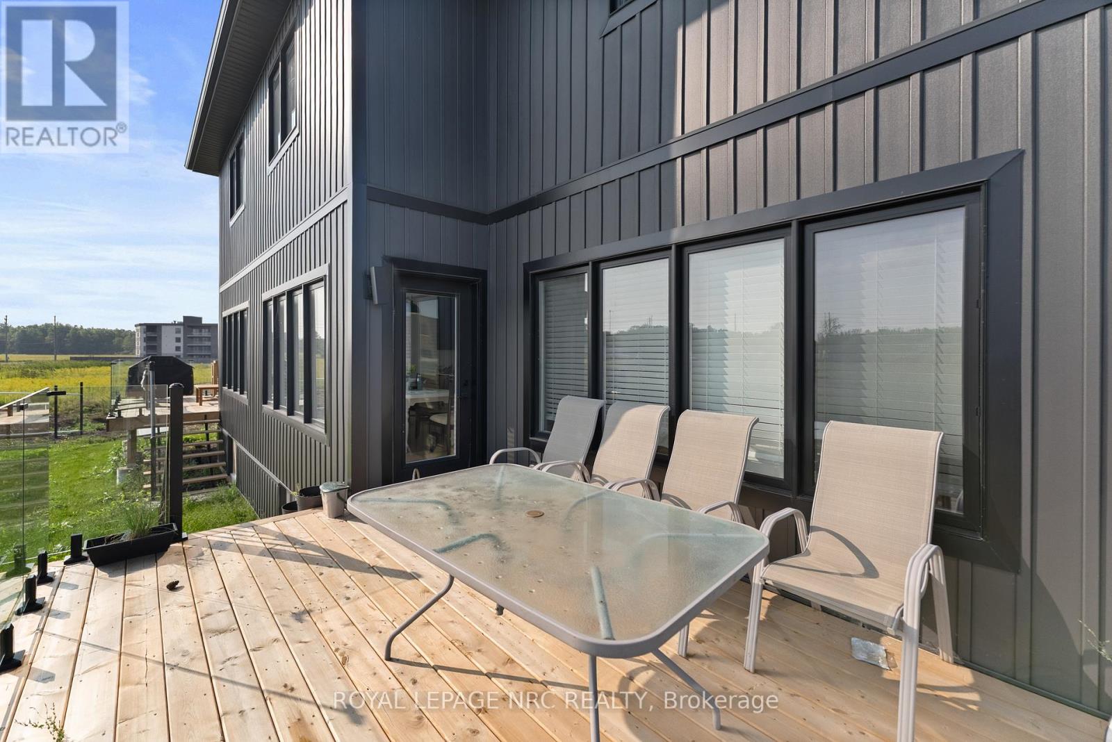 7392 Splendour Drive, Niagara Falls, Ontario  L2H 3V7 - Photo 36 - X13482718
