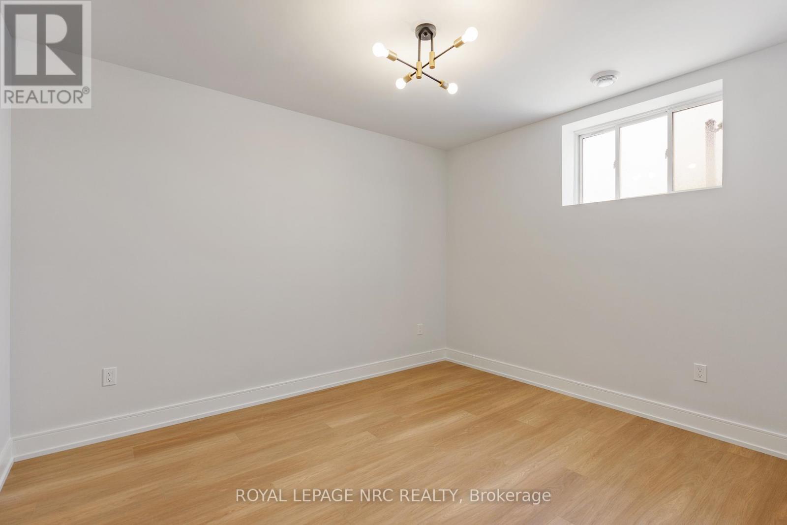 7386 Splendour Drive, Niagara Falls, Ontario  L2H 3V8 - Photo 27 - X13482720