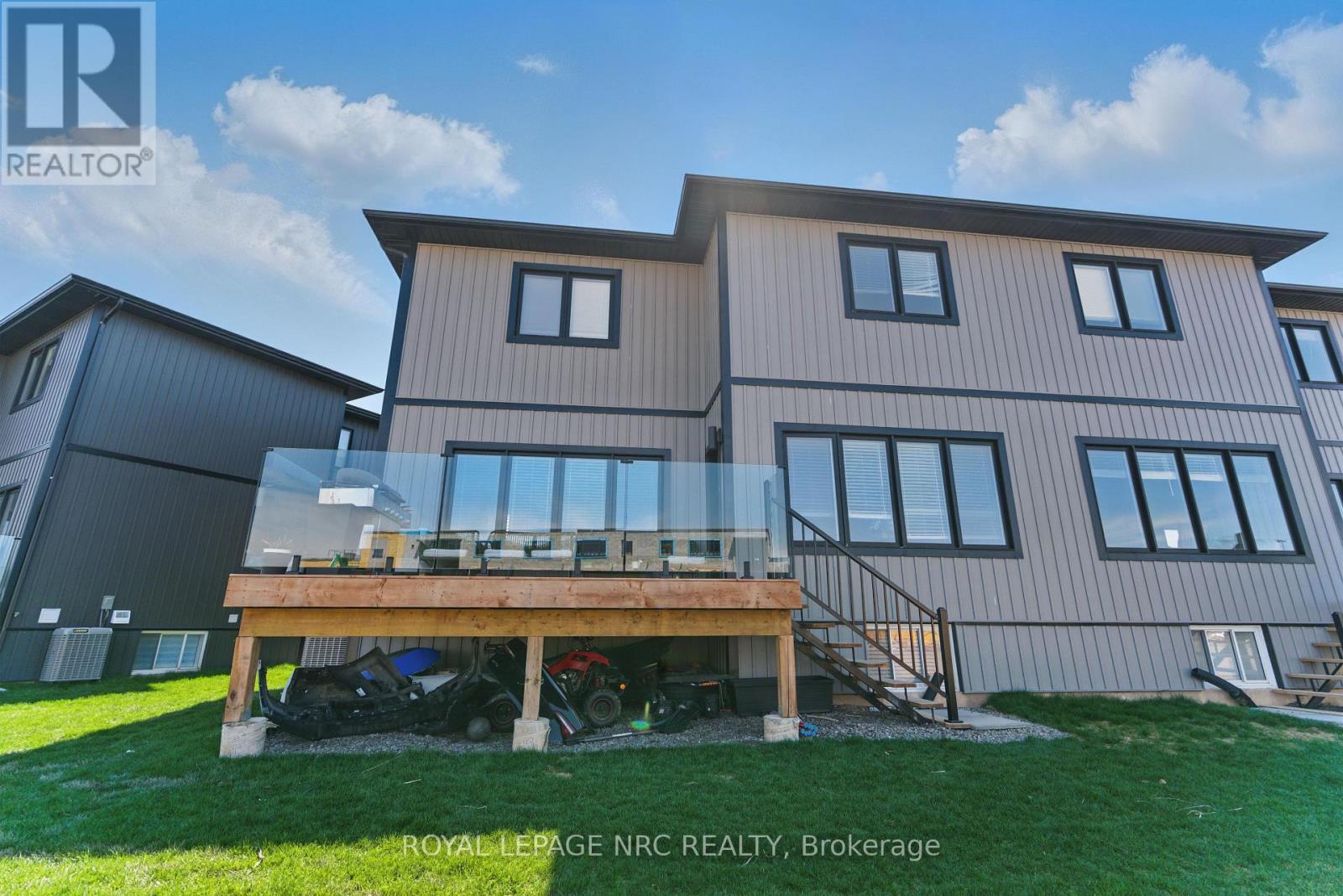 7386 Splendour Drive, Niagara Falls, Ontario  L2H 3V8 - Photo 30 - X13482720