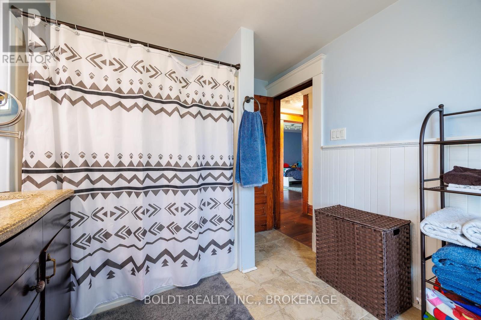 5285 Third Avenue, Niagara Falls, Ontario  L2E 4M6 - Photo 16 - X13482872